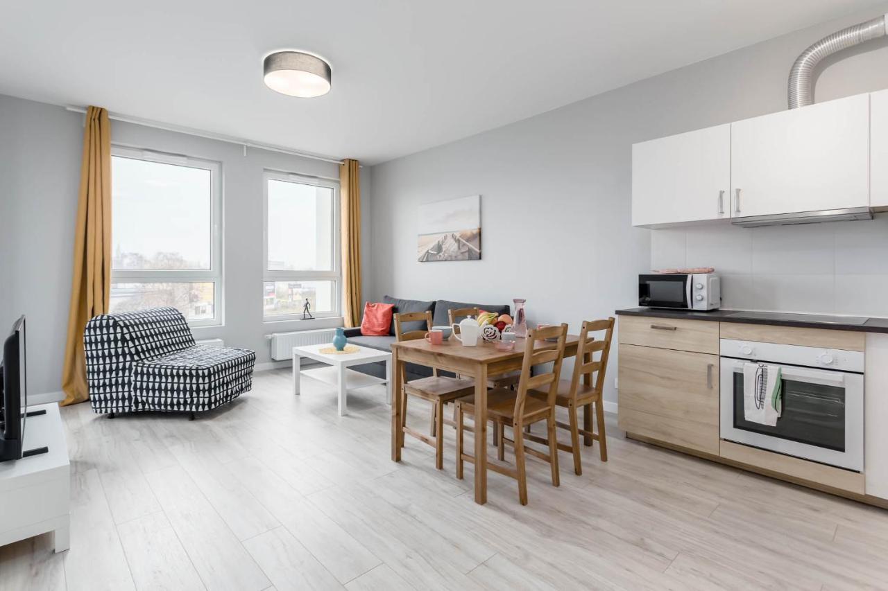 Chill Apartments Ursus Варшава Екстер'єр фото